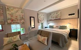 Edennook